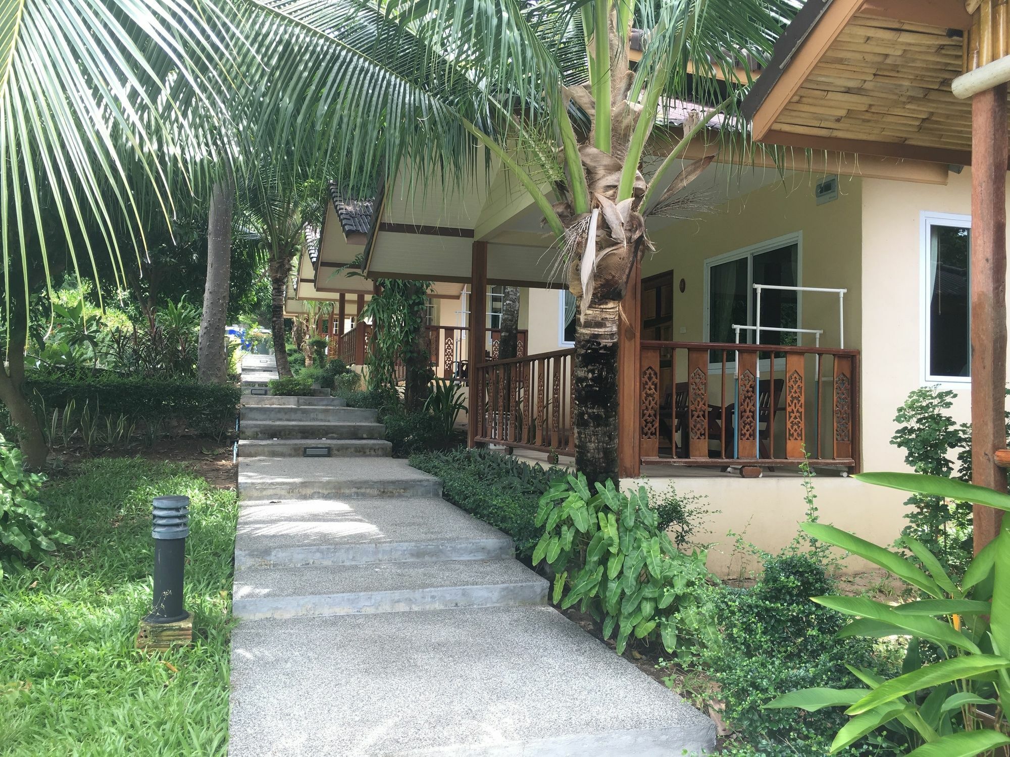 The Fisherman'S Chalet Natien Beach  Exterior photo